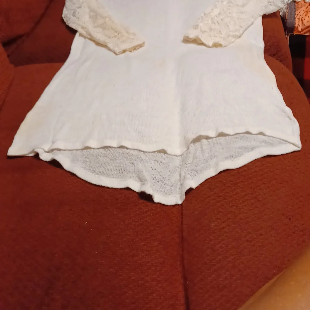 Top - Picture 3 of 3